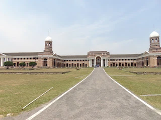 The Maginficient, Majestic and Monumental Forest Research Institute, Dehradun
