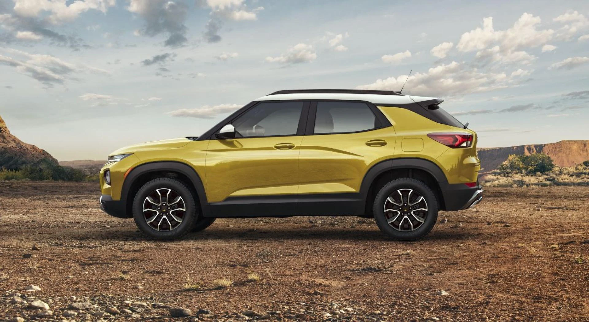 Top Features to Look for in an All-Wheel-Drive Compact SUV