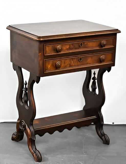 Antique Sewing Table: The Timeless Appeal of a Classic Piece