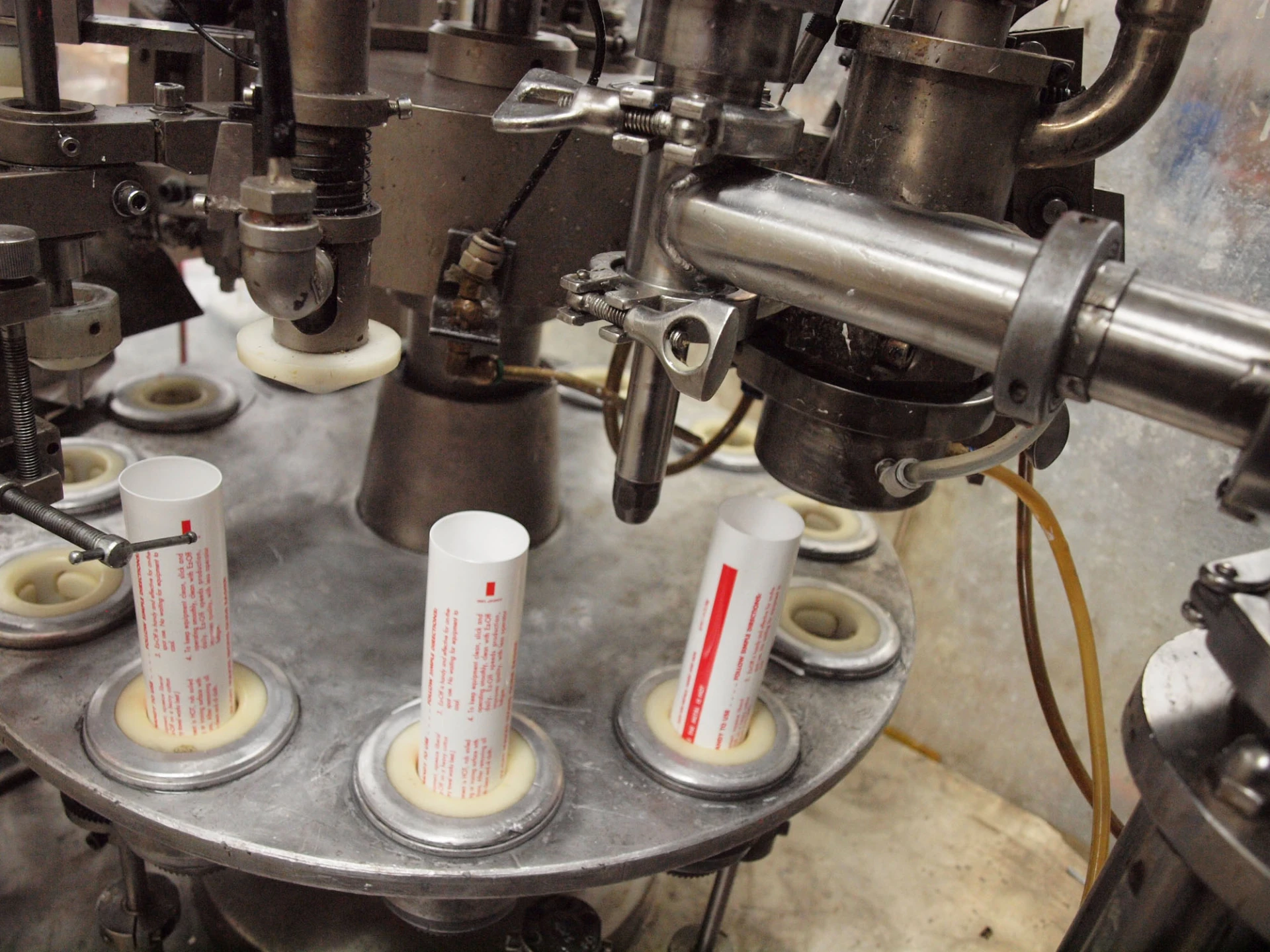 Securing Supply Chains: The Role of Contract Packaging in Risk Management