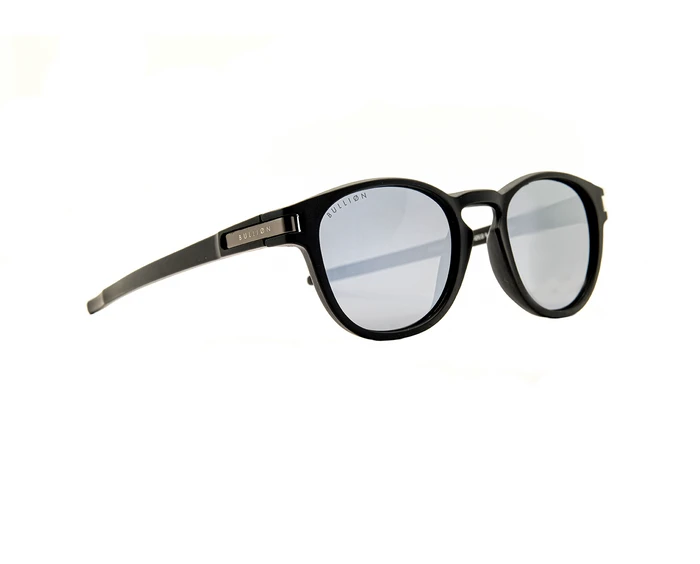 Upgrade Your Eyewear Collection with Sleek Tortoiseshell Sunglasses