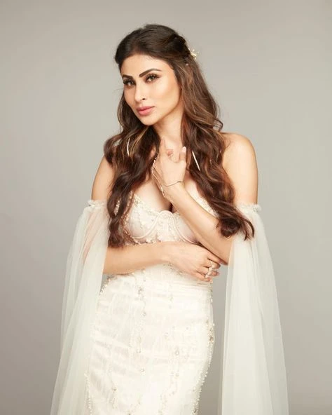 Mouni Roy for Corporate Event: A Perfect Choice for Your Next Business Gathering