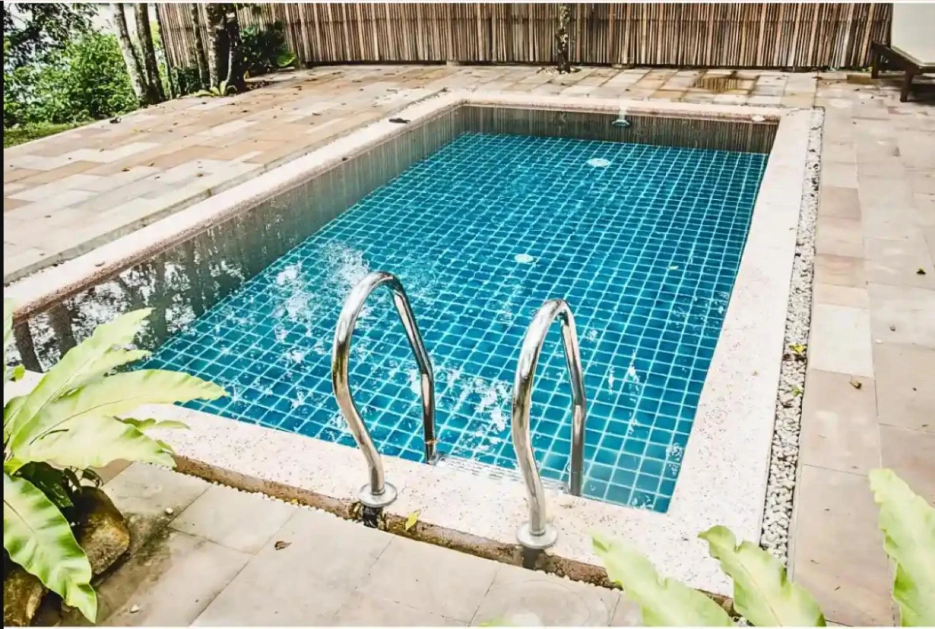 DIY Fiberglass Pools vs Concrete: Which Lasts Longer?