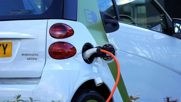 EV Chargers: The Ultimate Guide for Residential and Commercial Use.