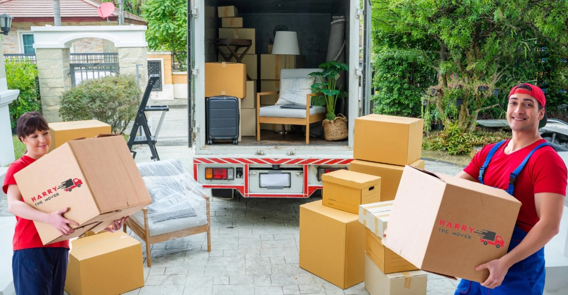 The Green Impact: A Comparison of Eco-Friendly vs. Traditional Moving Materials