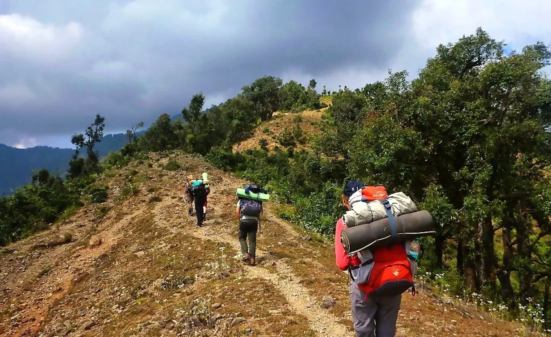Nag Tibba Trekking: A Perfect Weekend Getaway for Adventure Lovers