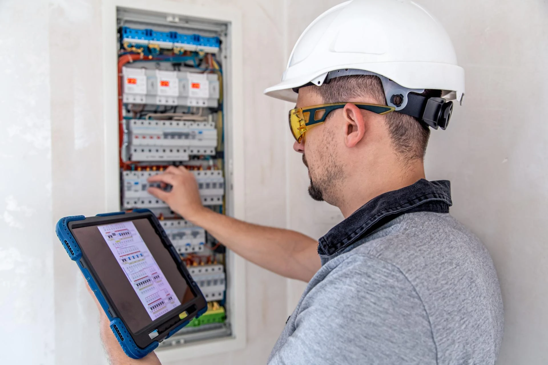 How Often Should You Get an Electrical Inspection in Red Deer? Signs to Watch For