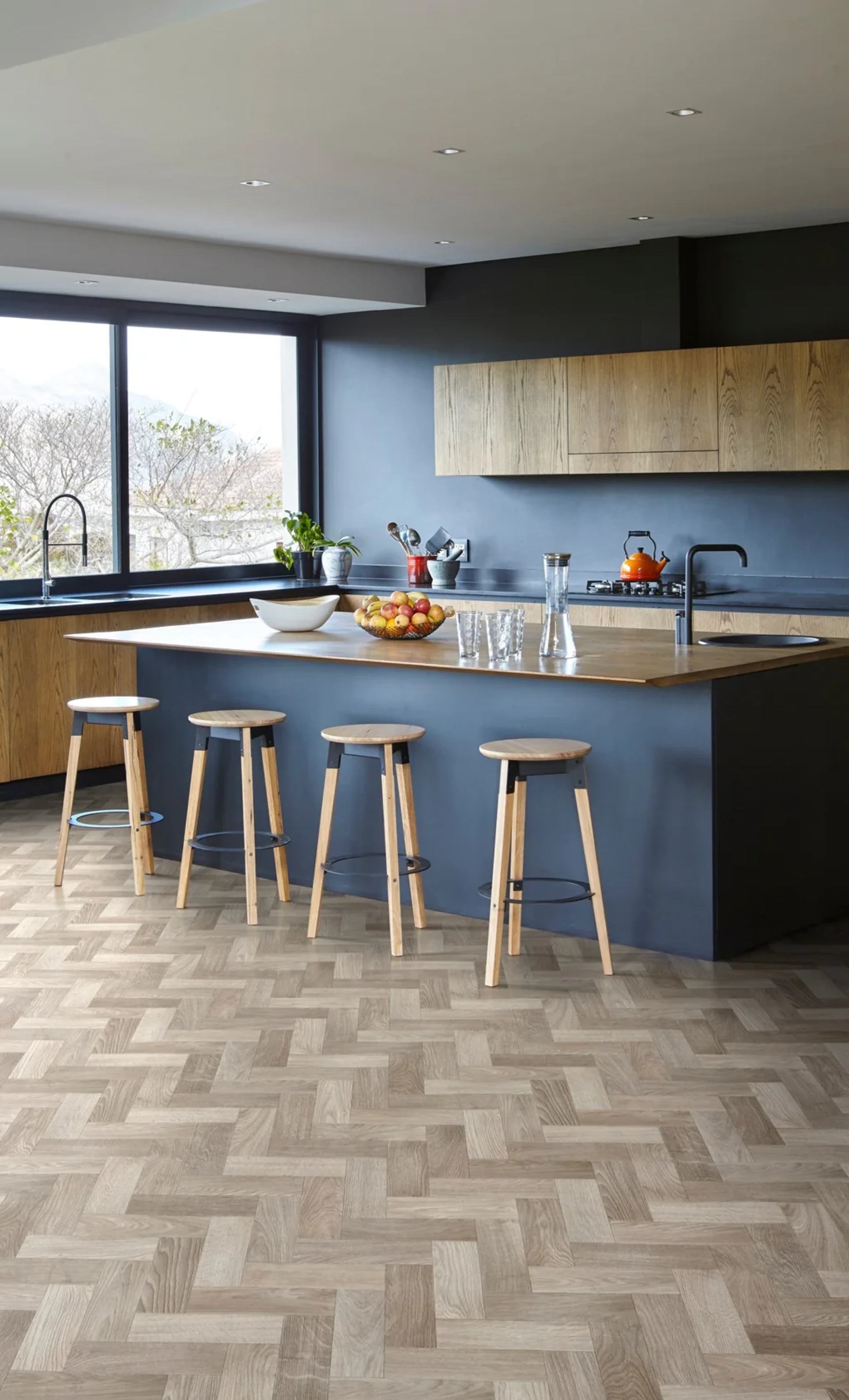 5 Recommended Vinyl Flooring Options for Your Kitchen