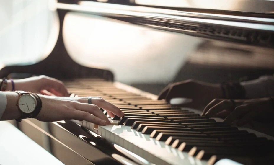 Grand Piano Price: Find the Perfect Sound Within Your Budget