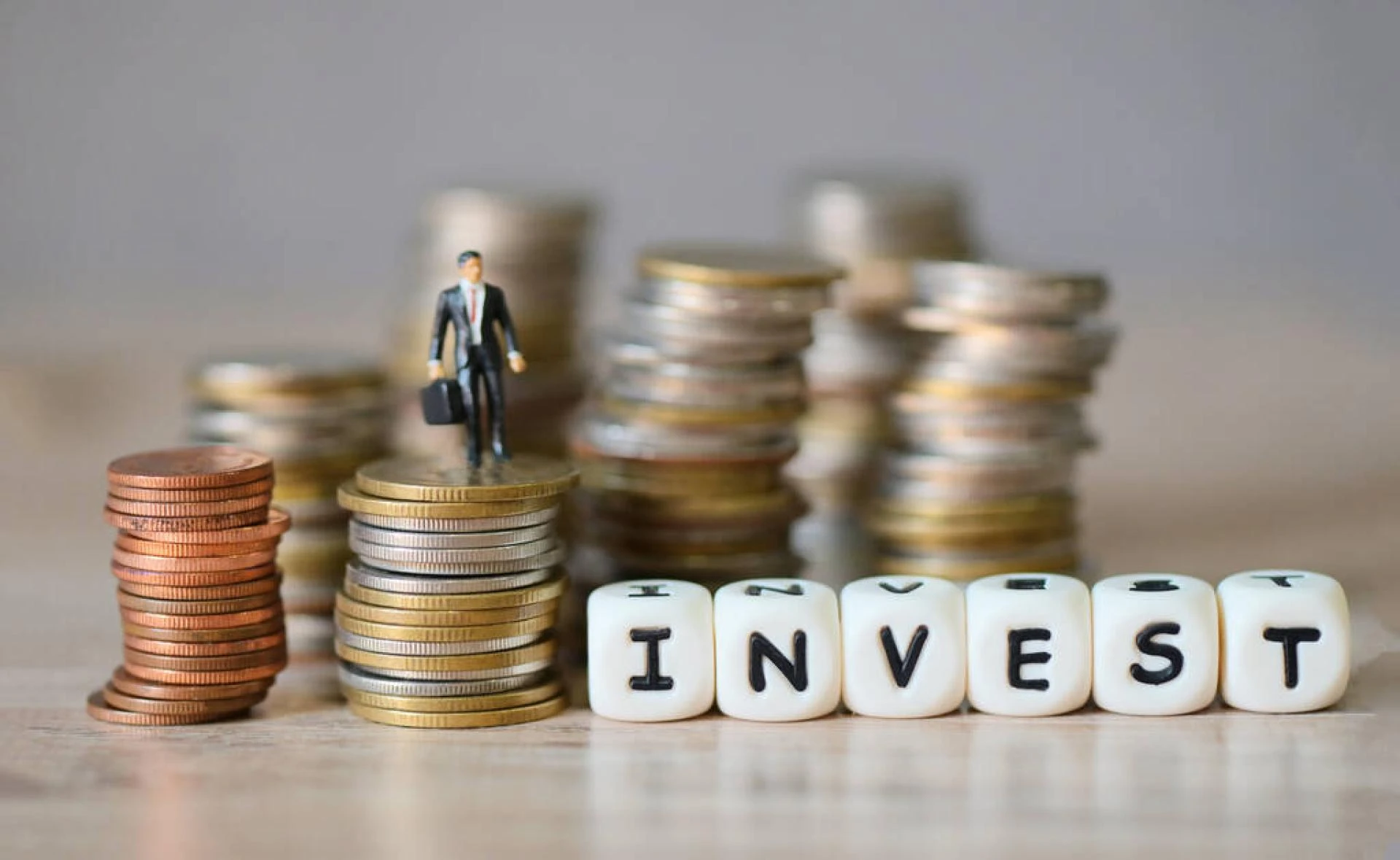 How to Build a Property Investment Portfolio that Appeals to Today’s Renters and Tourists