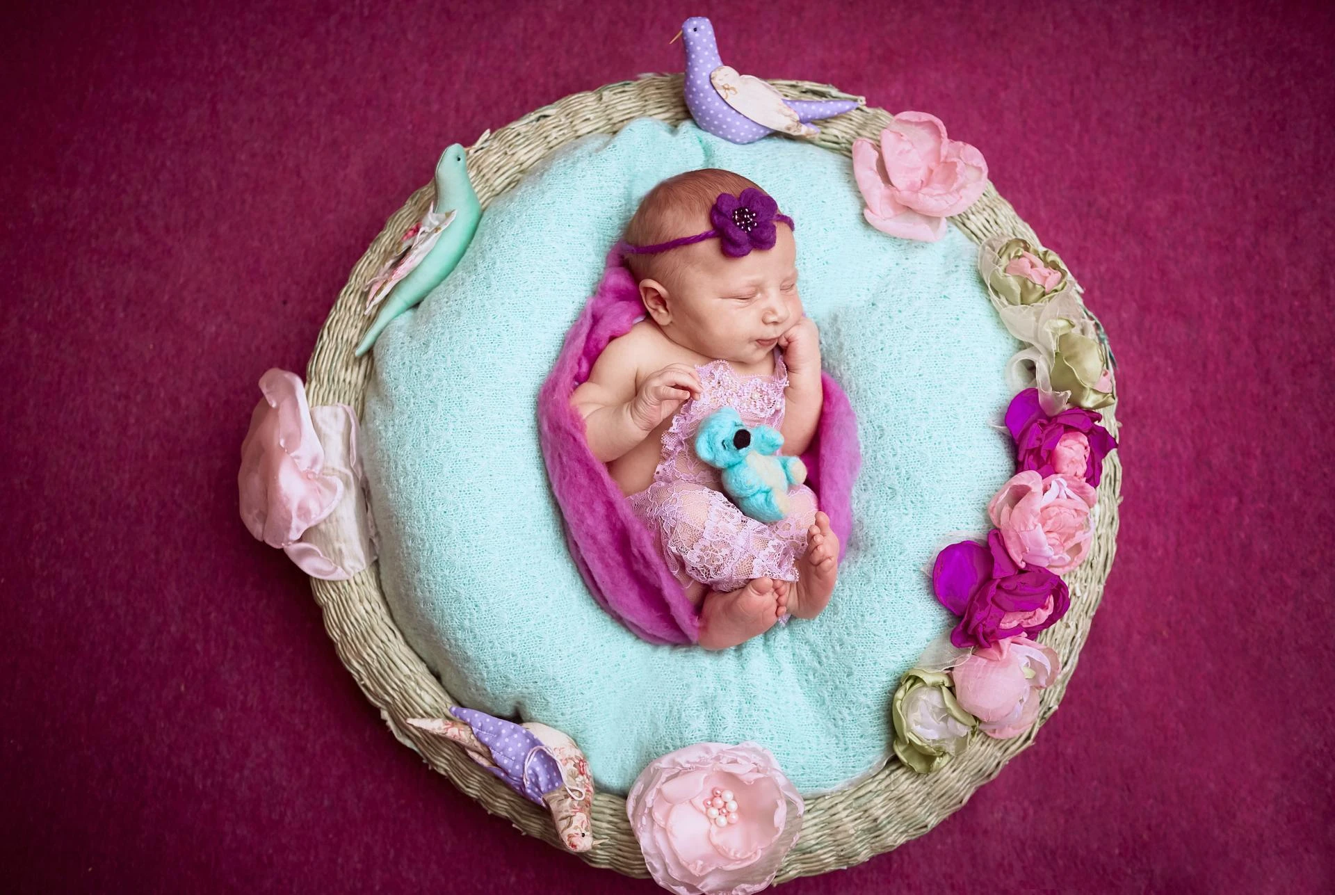 Valentine’s Day Outfit Ideas for Newborns: Cute & Comfy Looks