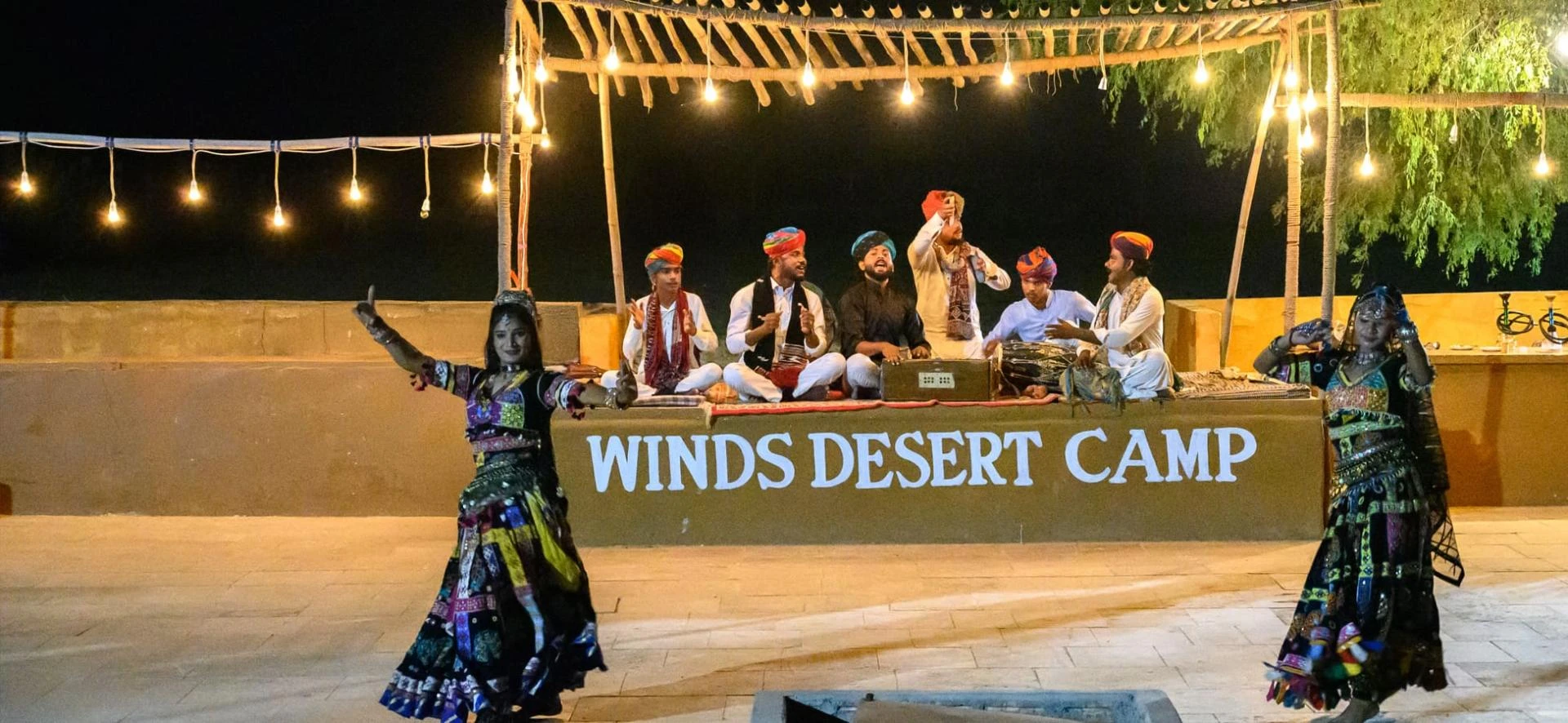 Discover the Charm of a Desert Camp in Jaisalmer: Luxury Meets Culture