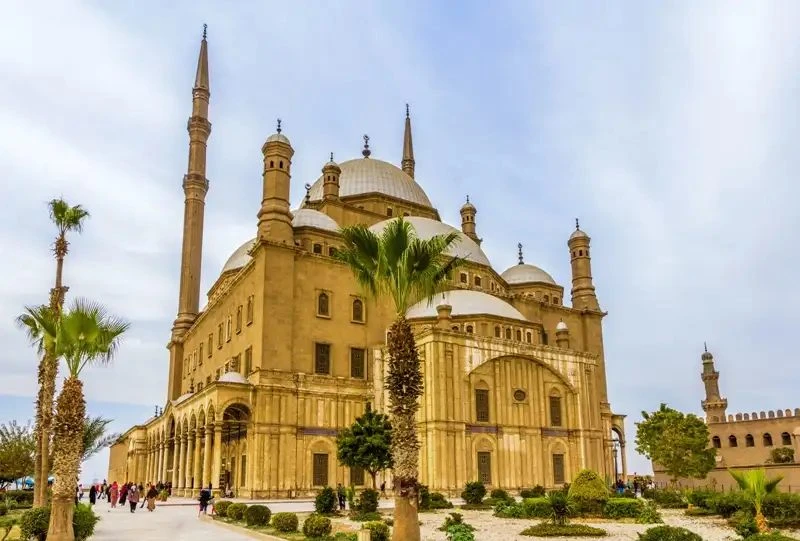 Egypt Luxury Tours: Travel Egypt in Comfort and Style