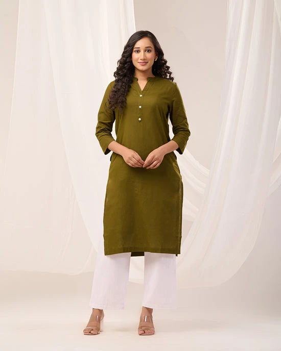 Stunning Long Kurtis and Cotton Blouses for Casual and Celebration Days in Rajasthan