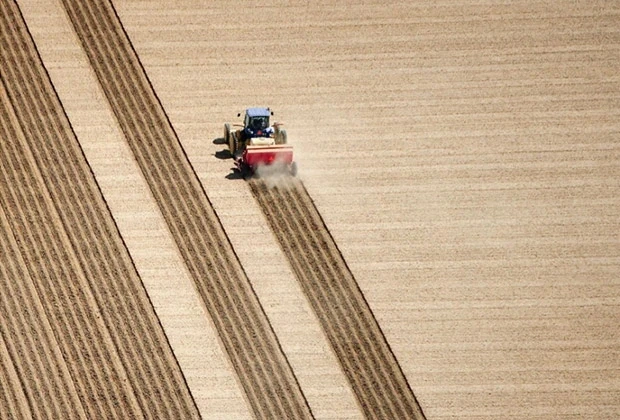 Precision Agriculture 25