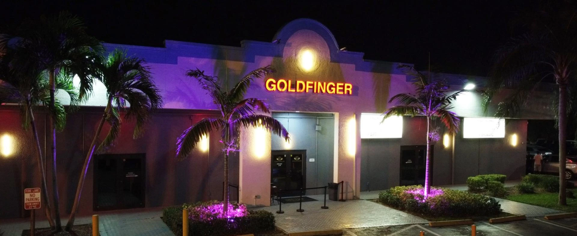 What to Expect on Your First Visit to an Adult Entertainment Club