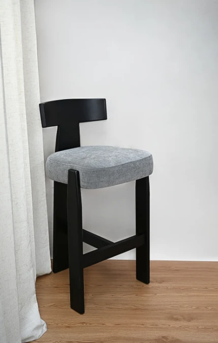 Choosing the Perfect Dining Chairs to Elevate Your Auckland Home