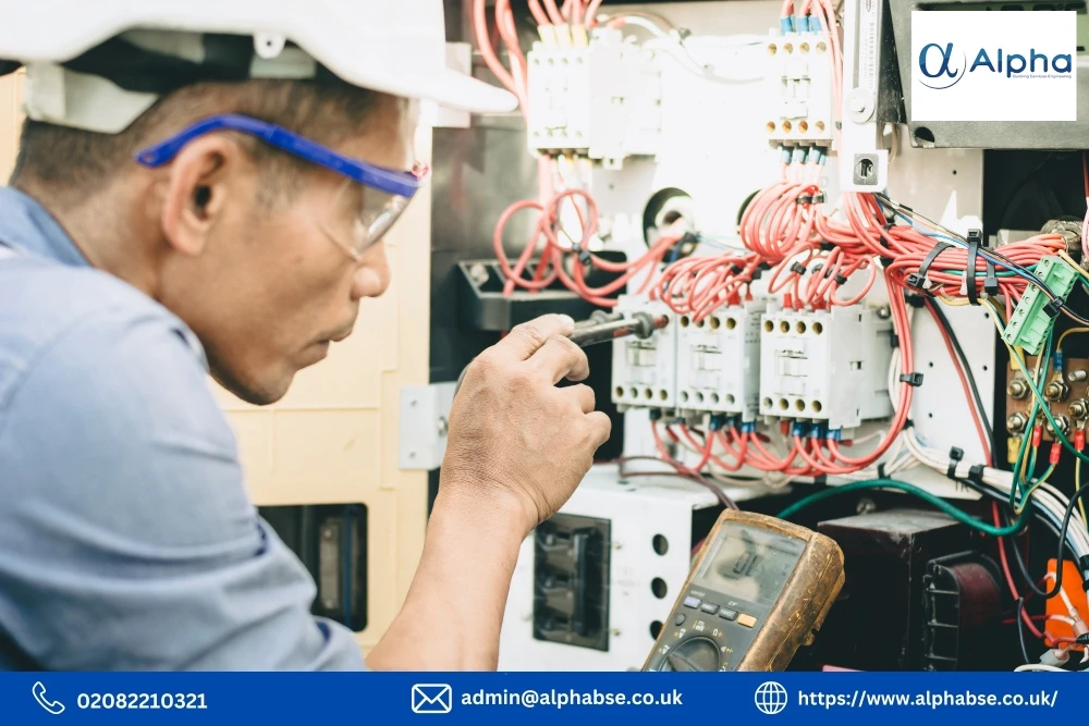 Electrical Training London: Courses, Apprenticeships, Costs & Career Pathways