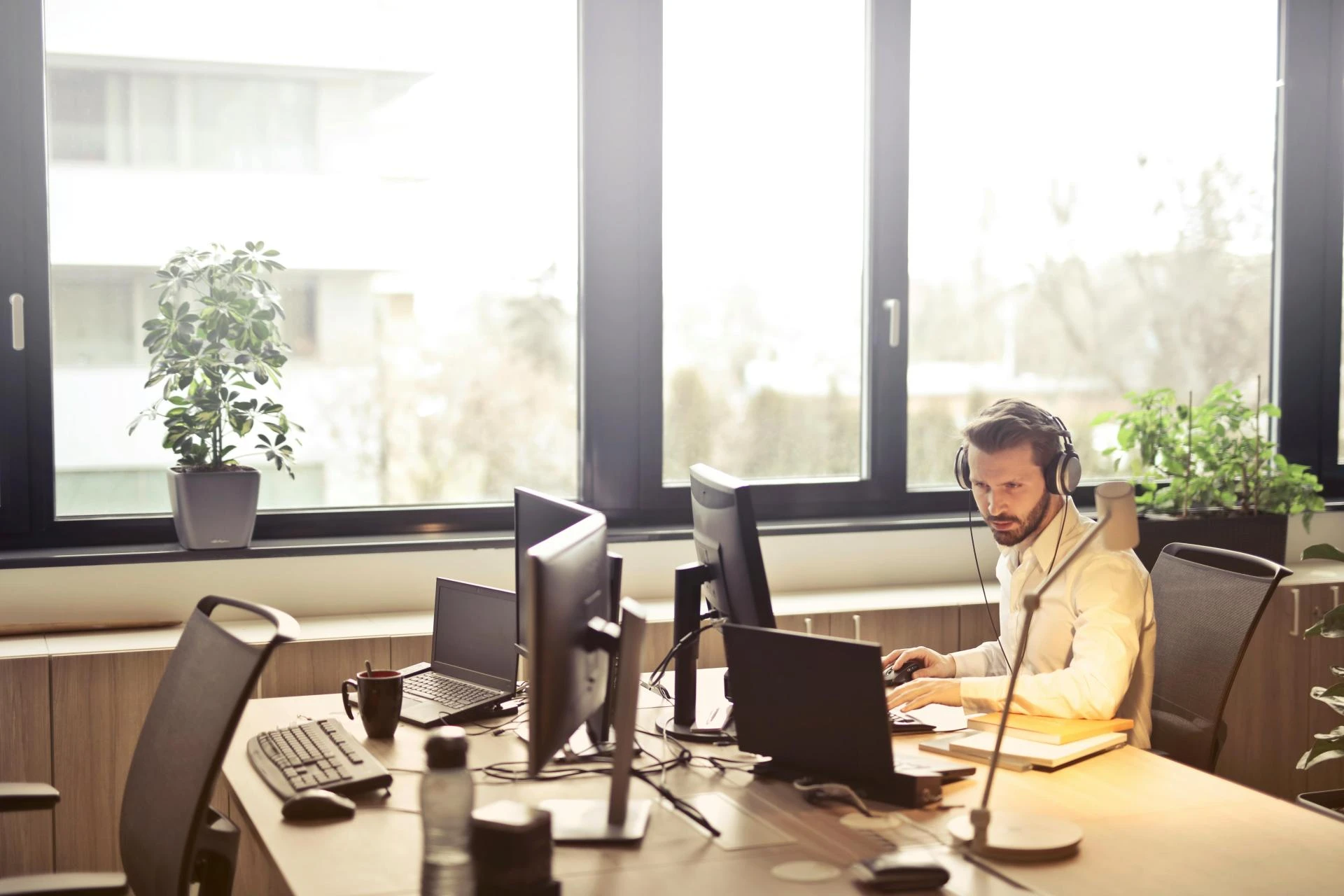 How Office Furniture Communicates Company Culture