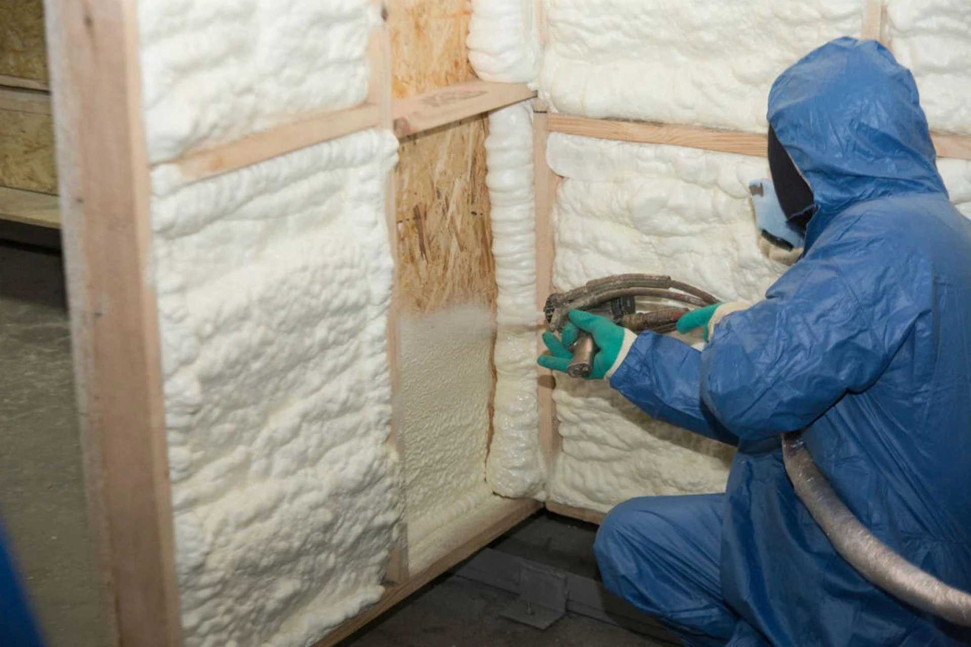 Creating a Sound Barrier: How to Reduce Outside Noise in Your Gwinnett County, GA Home