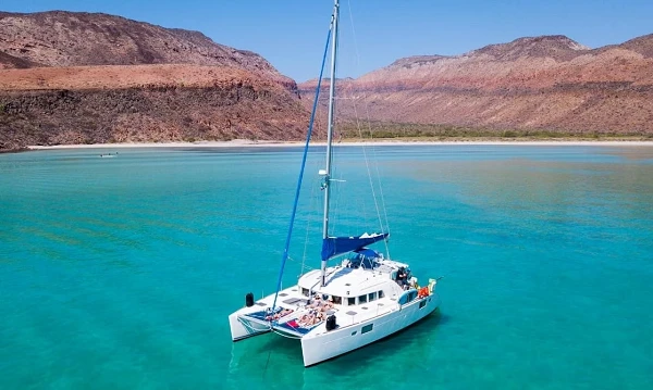 How to Plan the Lowest Price Catamaran Sailing Trip