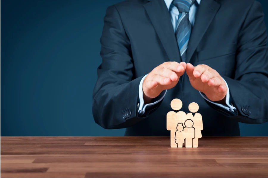 Performance Bond Insurance vs Bank Guarantees Explained