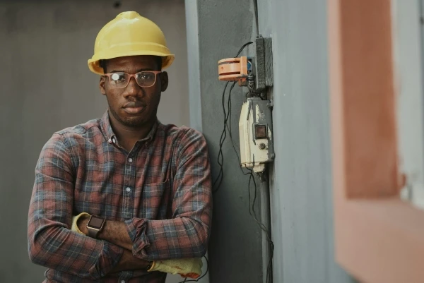 The Benefits of the Services of a 24-Hour Electrician