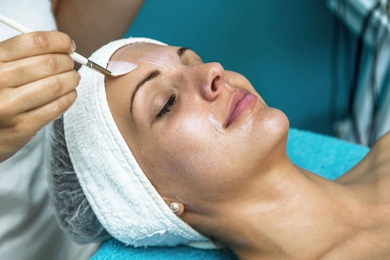 Different Types of Chemical Peels Benefits