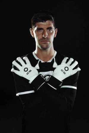 Football Gloves — Elevating Grip, Confidence, and Game Performance