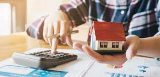 How Surrey Residents Can Use Mortgage Refinancing to Reduce Monthly Payments in 2025