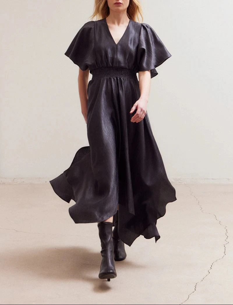 How to Mix and Match Grade and Gather Dresses for Effortless Everyday Looks