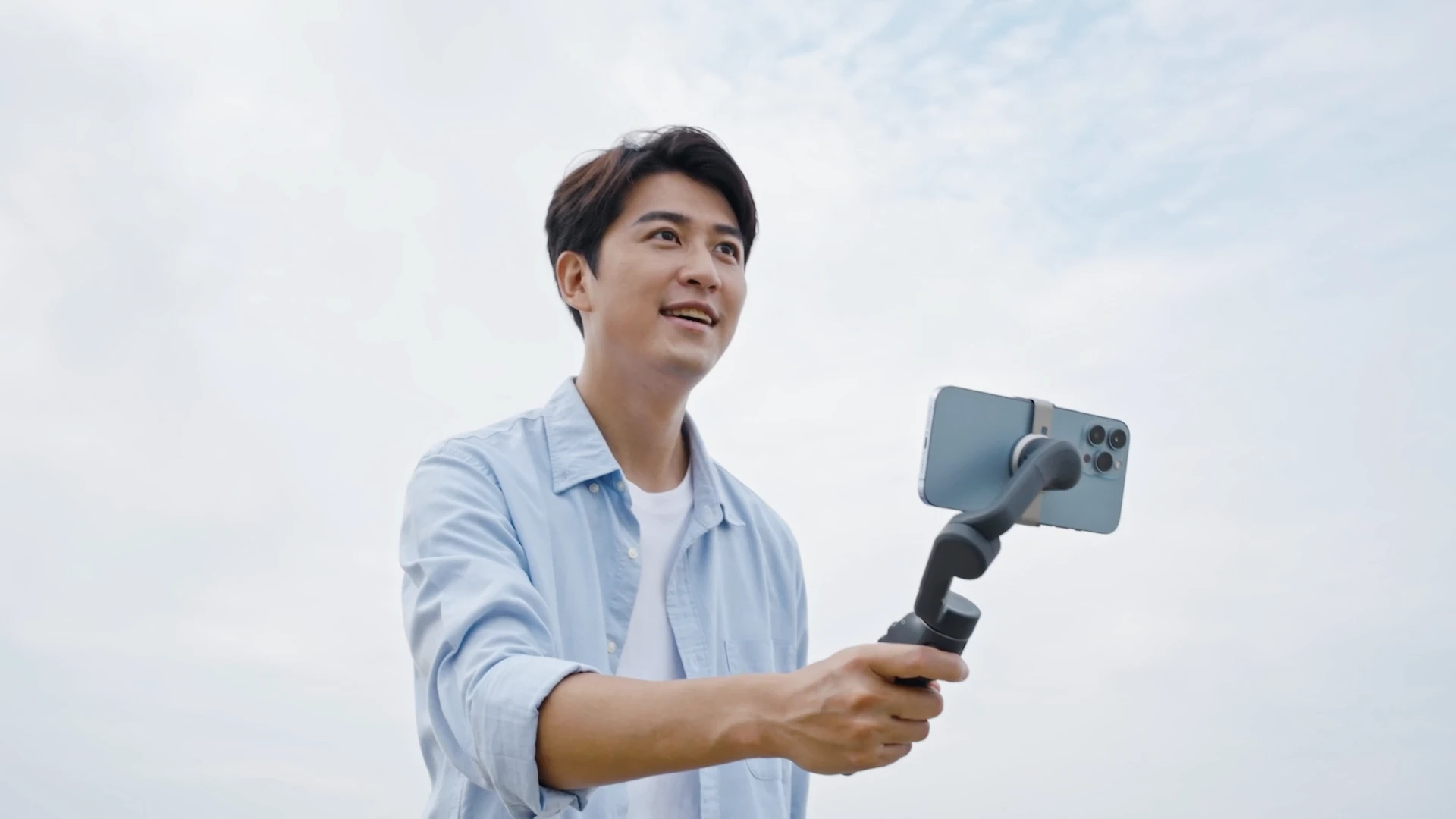 How Video Stabilizers, Sports Cameras, and Wireless Lavalier Mics Are Redefining Real-World Action Storytelling