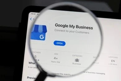 How Local Businesses in Toronto and Vancouver Leverage Paid Ads for Growth