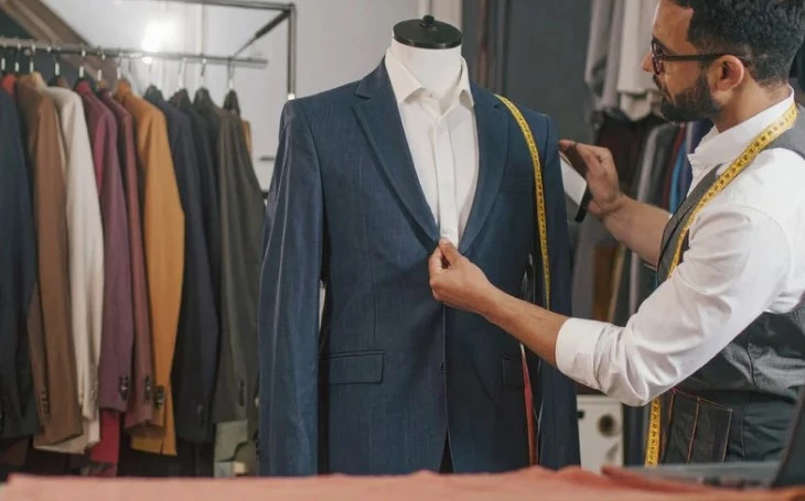 Know the Importance of an Expert Groom Suit Tailor